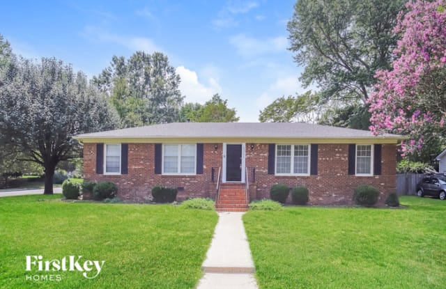 5301 Bayberry Lane - 5301 Bayberry Lane, Greensboro, NC 27455