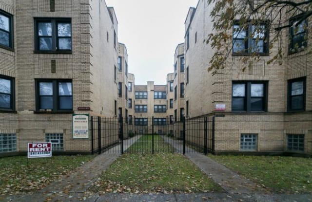 6221 Artesian - 6221 N Artesian Ave, Chicago, IL 60659