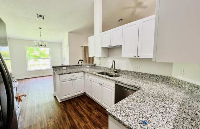 2485 Stonegate Drive Gallery 4
