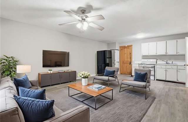 212 Chandler Street unit: 2 photos photos