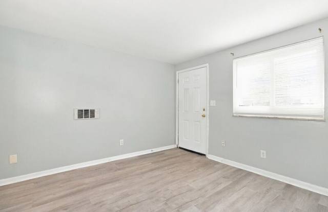 139 Stevens Street Gallery 4