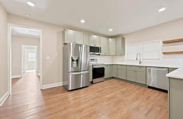 Fully-Renovated 3BR/1BA Single-Family Home in Chadds Ford photos photos