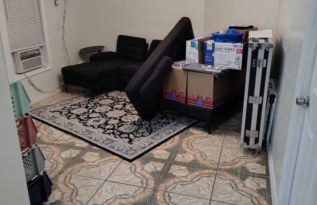 7494 Charlin Parkway Gallery 2