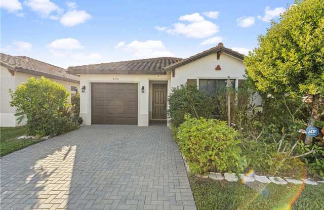 8976 Madrid Circle - 8976 Madrid Circle, Collier County, FL 34104 8976 Madrid Circle - 8976 Madrid Circle, Collier County, FL 34104