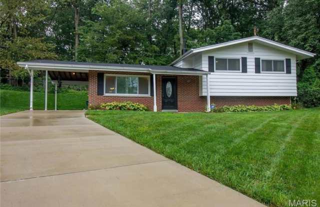 627 Hickory Hollow Lane photos photos