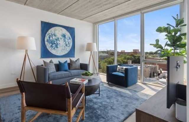 734 West Sheridan Rd photos photos