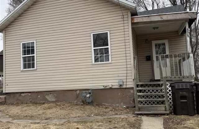 458 S Float Ave photos photos