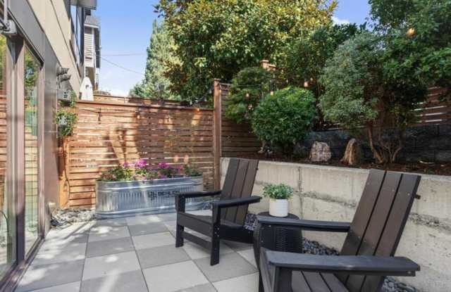 6534 42nd Ave. SW #B Gallery 3