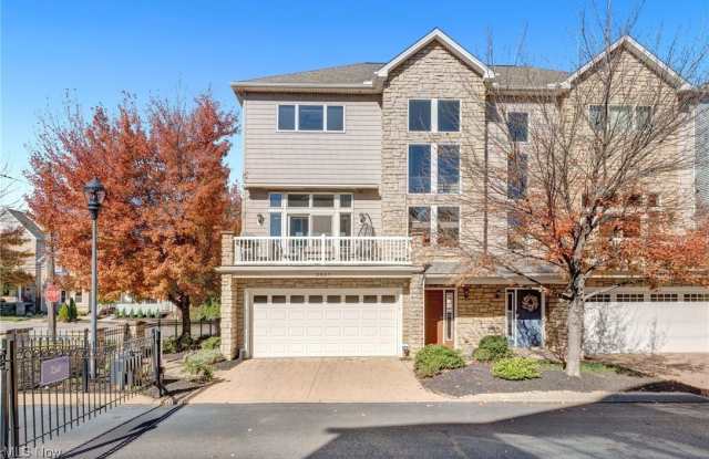 2227 City View Drive photos photos