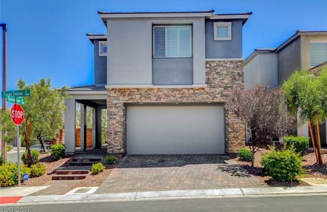 4124 Elegant Chateau Street Gallery 1