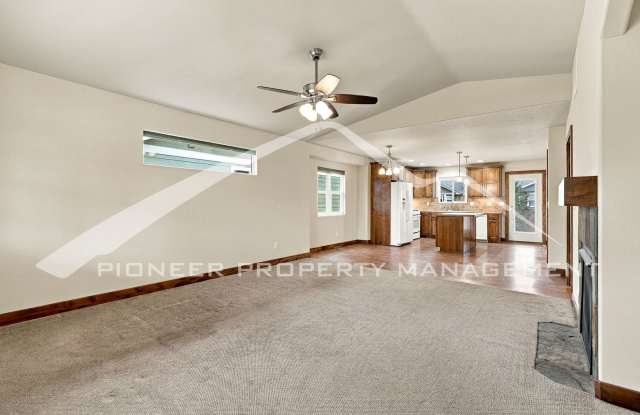 Spacious Home with Garage and Central AC Gallery 4
