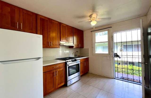 Waikiki: 1 Bed, 1 Bath Apartment photos photos