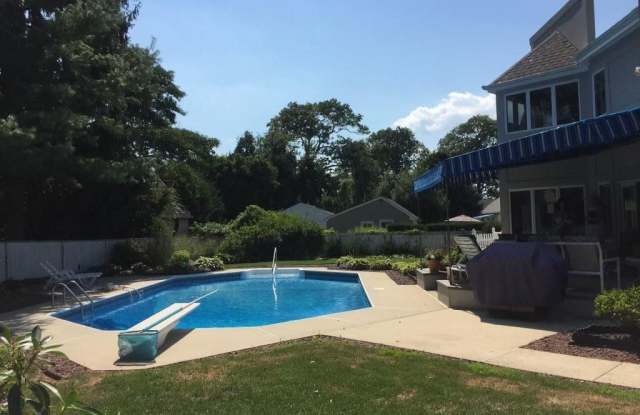 323 South Boulevard Gallery 2