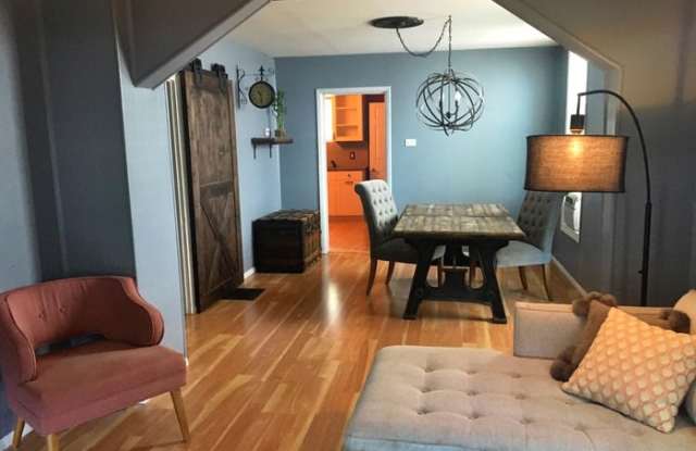 1353 Lipan Street Gallery 2