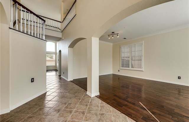 9574 Landmark Place Gallery 3