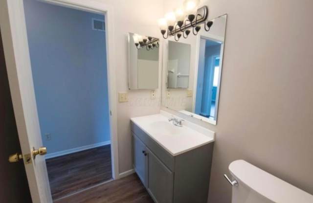 3518 Westbay Drive Gallery 3