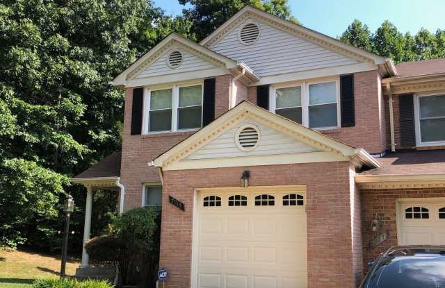 7915 Valleyfield Drive - 7915 Valleyfield Drive, South Run, VA 22153