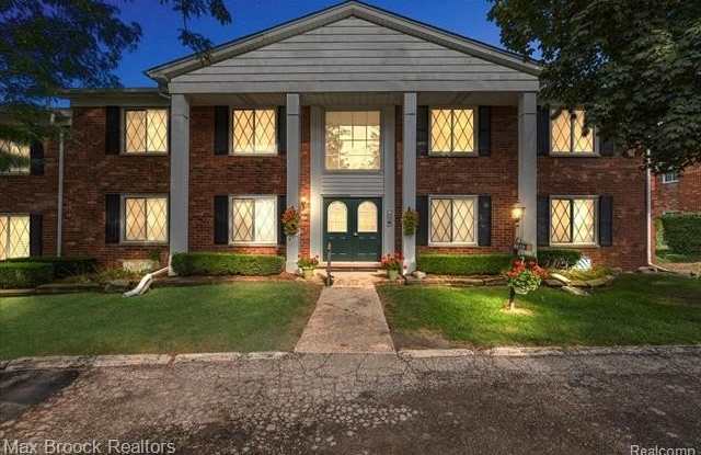 2383 Mulberry Square photos photos