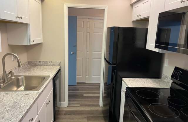 Marymount Luxury Apartments photos photos