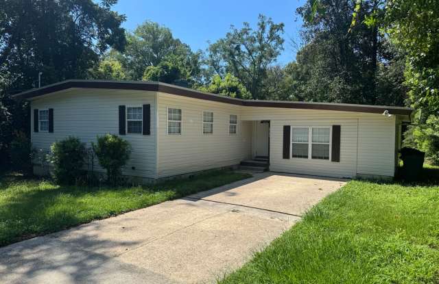 Four Bedroom, Two Bathroom House on Sharkey Street...Immediate Occupancy photos photos