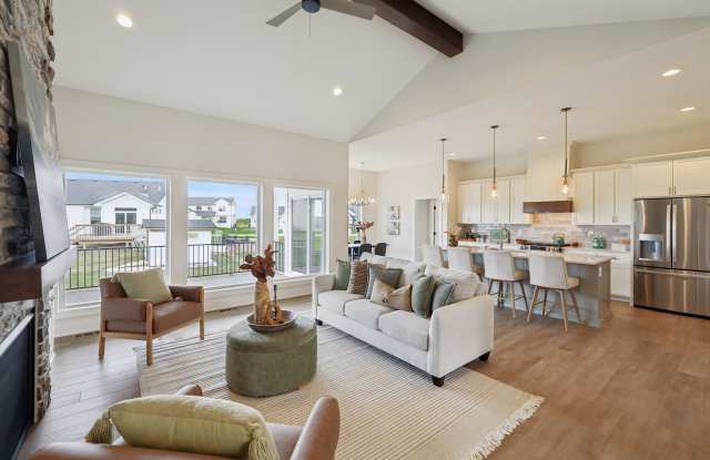 1395 Northwest Red Oak Drive Gallery 2