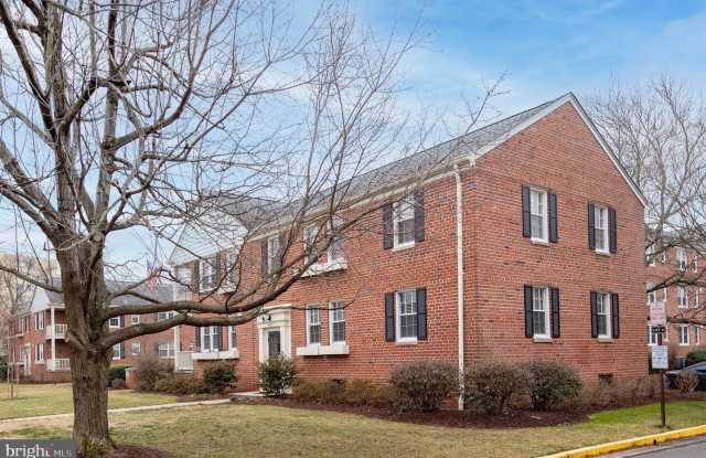 6618 WAKEFIELD DR E #A2 Gallery 2