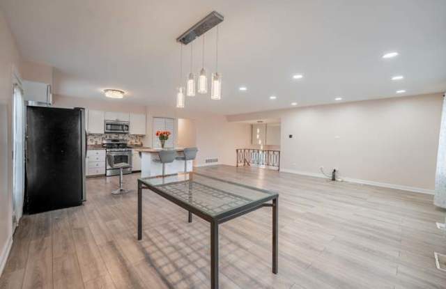 309 Falconridge Way Gallery 3
