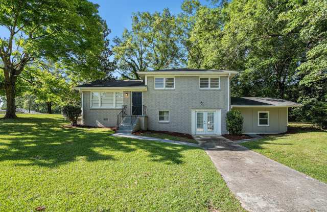 Renovated 4BR/2.5BA Home in Jonesboro! - 109 Batiste Road, Jonesboro, GA 30236