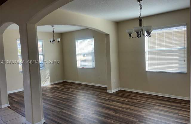 2579 Carrickton Circle Gallery 4