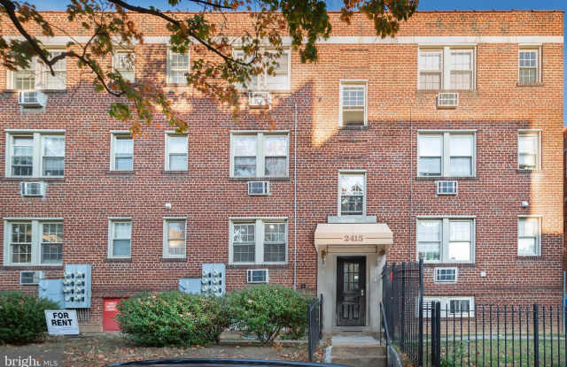 2415 ONTARIO ROAD NW photos photos