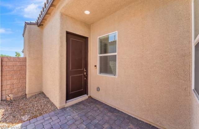 4748 N Calming Garden Street Gallery 3