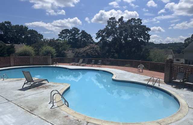 3 Bed 2 Bath Upstairs Condo In Vestavia Hills Gallery 3