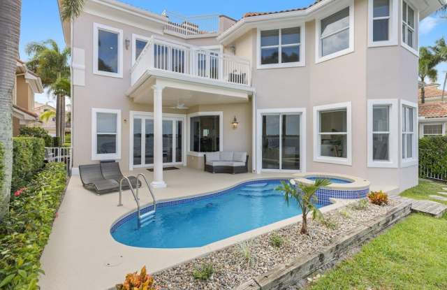 5510 E Harbor Village Drive Gallery 4