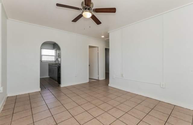 315 D StreetUnit 3 - 315 D Street, Lake Wales, FL 33853