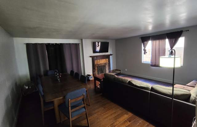 11447 Aclare Street (please Read Description) - 11447 Aclare Street, Artesia, CA 90701