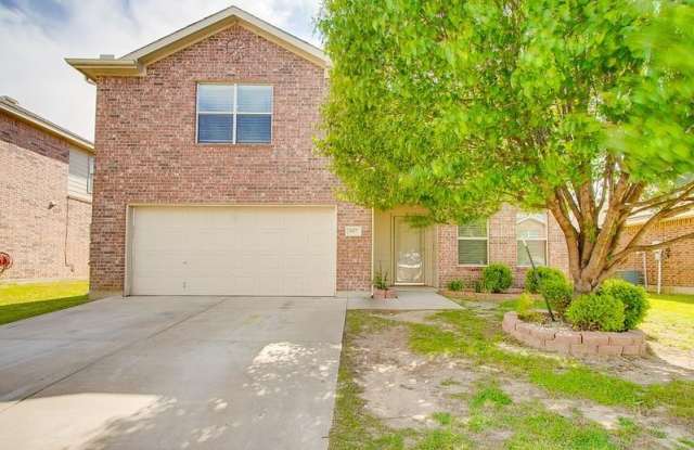 937 Canary Drive - 937 Canary Drive, Saginaw, TX 76131
