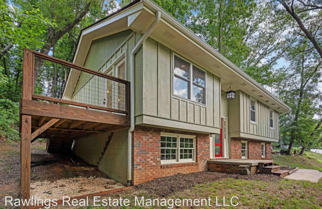 10 N. Ridge Place - 10 North Ridge Place, Avery Creek, NC 28704