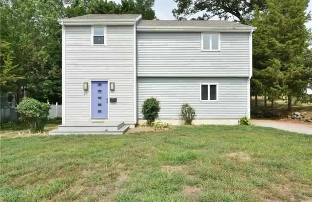 28 Sand Hill Drive photos photos