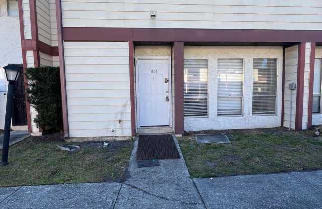 Charming 2-Bedroom, 2-Bathroom Condo — Prime Orlando Location! photos photos