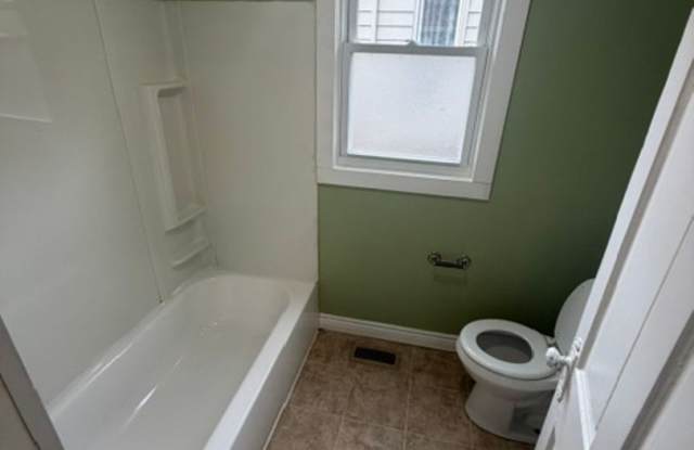1123 S Harlan Avenue, Evansville, IN 47714 Gallery 1