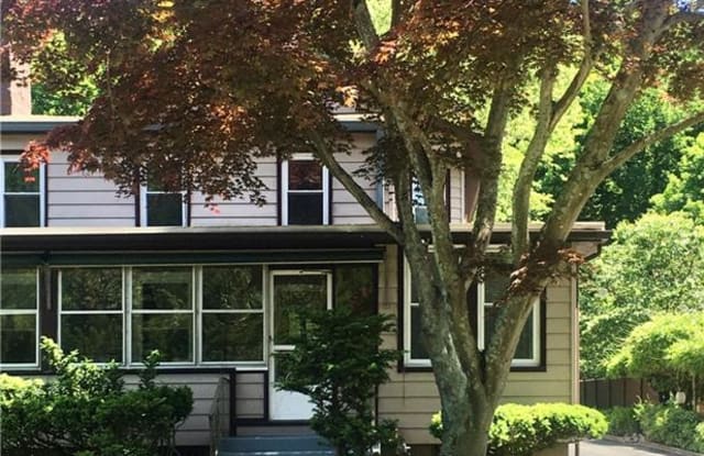 335 Ferdon Avenue - 335 Ferdon Avenue, Piermont, NY 10968