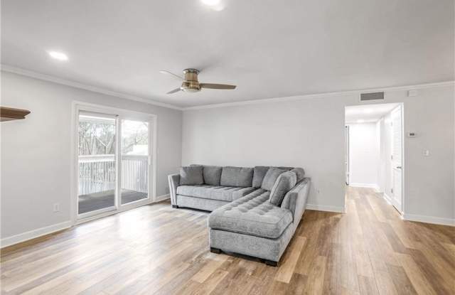 1506 Cumberland Court SE Gallery 3