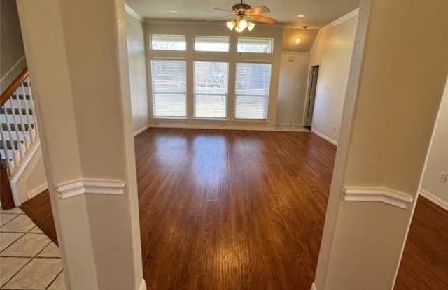 7211 Garden Green Drive Gallery 4