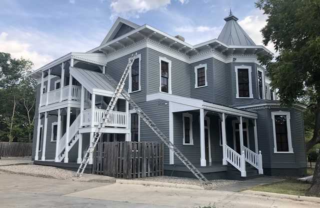901 Mason St Gallery 4