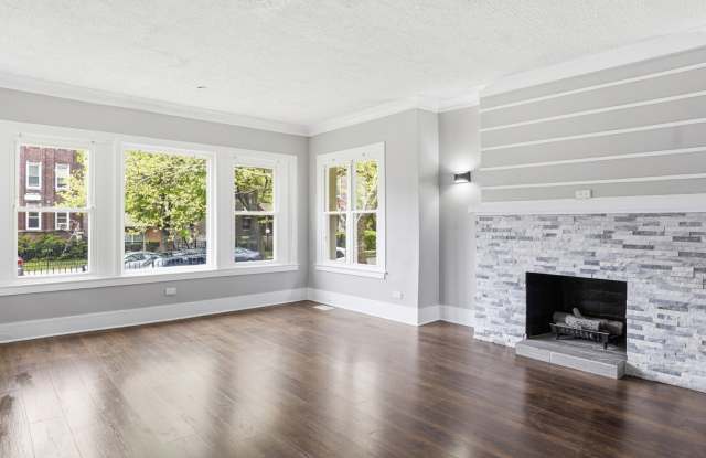 7815 S Emerald Avenue Gallery 3