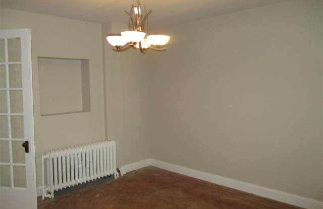 1117 Bayard St Gallery 3