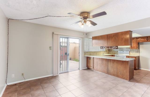 10839 Crown View Gallery 4