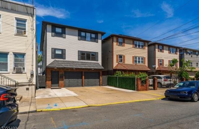 104 Marne St photos photos