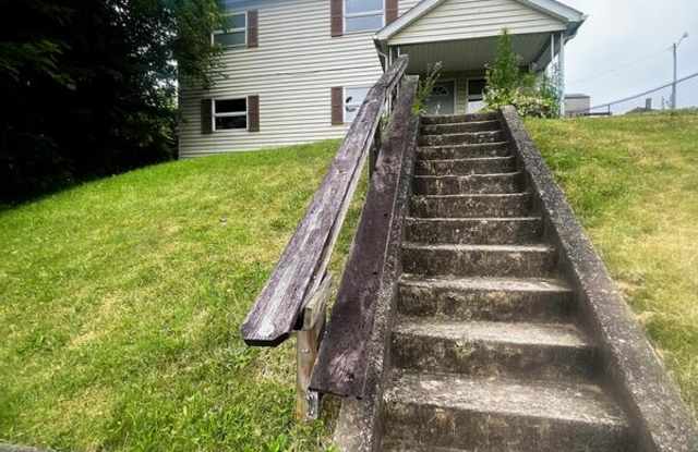 317 Heaslett Avenue - 1 photos photos