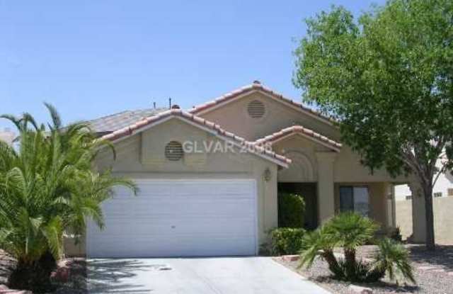 Beautiful Henderson 1 Story home with 3 bedrooms, 2 bathrooms,  a 2 car garage!!!!! photos photos